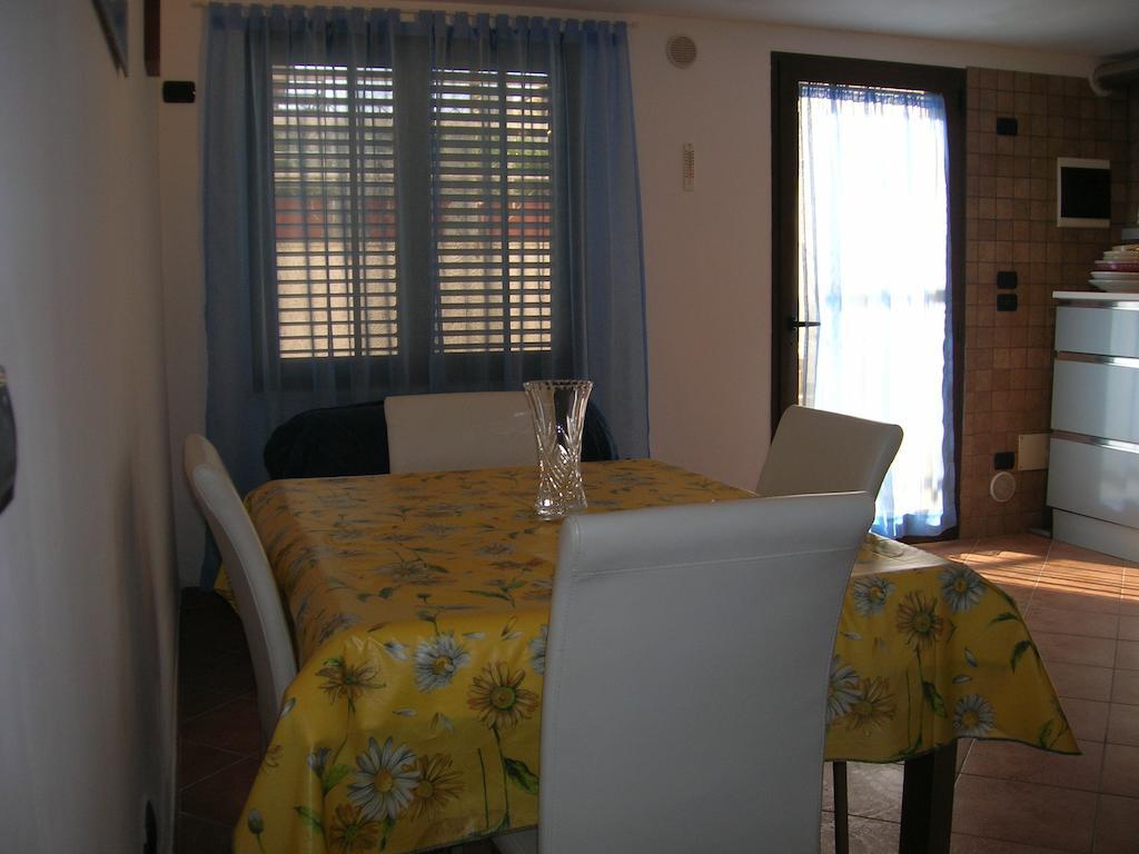 Appartamento Tavernetta Lecce Habitación foto